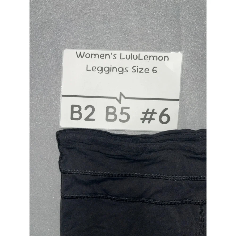 Lululemon Run Inspire Crop II Leggings Womens 6 Black Sweat Wicking Training‎